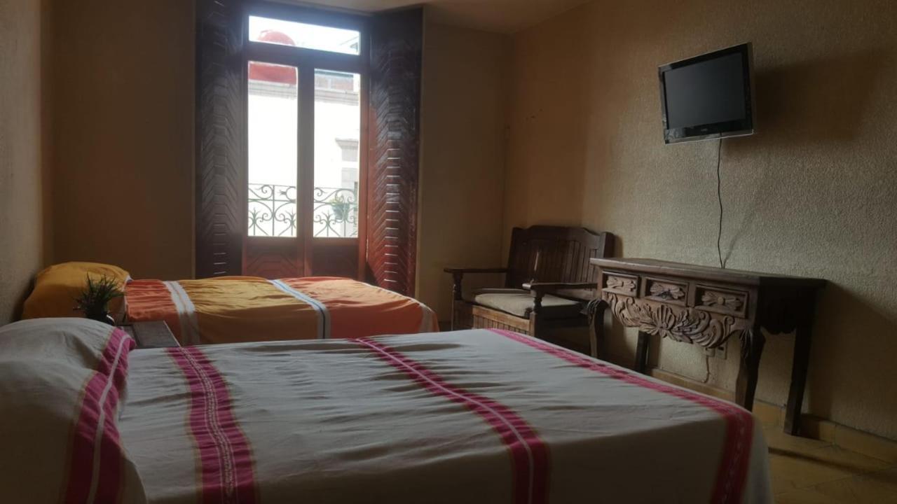 Hostal Casa Castillo Morelia Esterno foto
